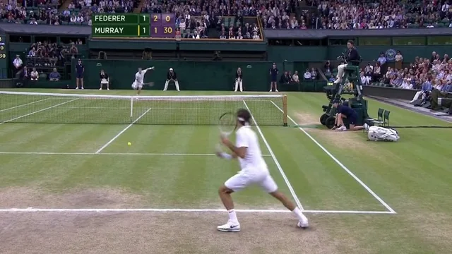 Federer's dropshot against Murray, Wimbledon 2012